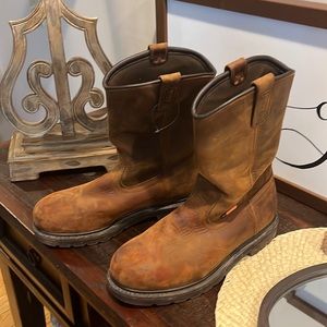 Brown Leather insulated boots. Safety toe